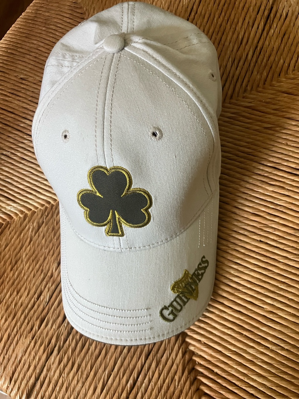 Guinness beer shamrock light khaki baseball cap OS official merchandise